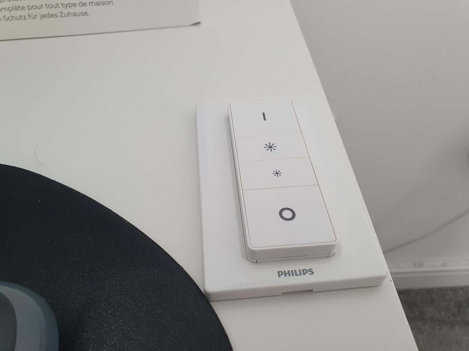 What Batteries The Philips Hue Dimmer Switch Needs Smart Home Winner