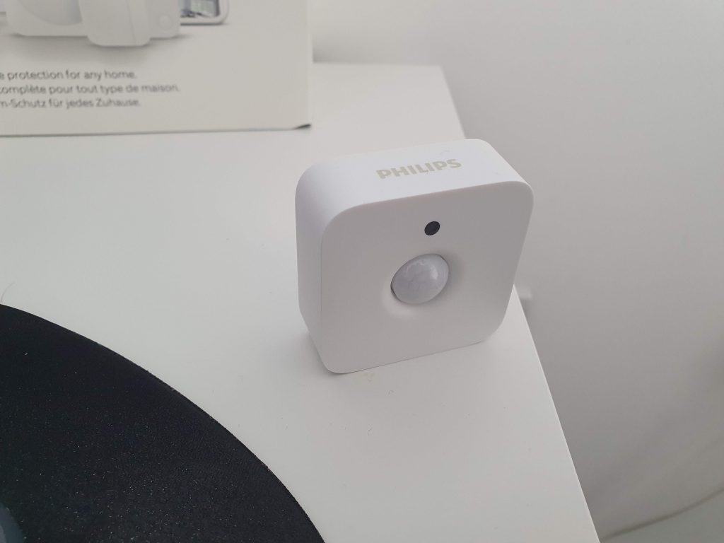 A Philips Hue motion sensor