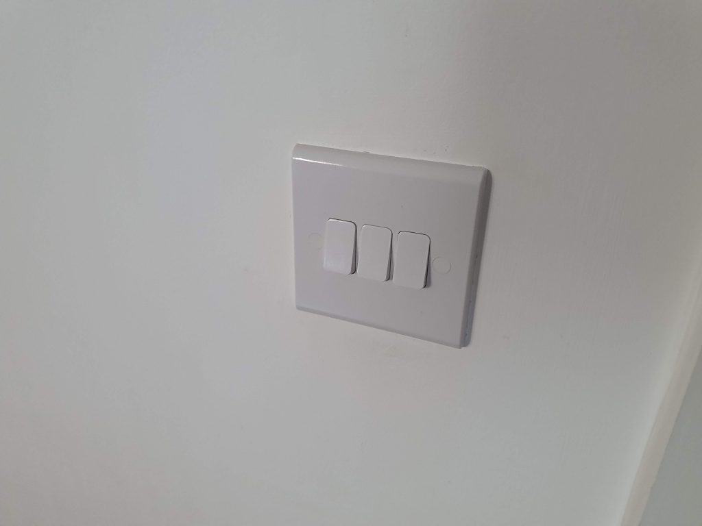 A traditional non smart light switch