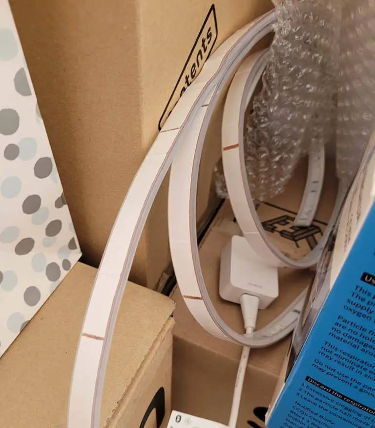 Is Hardwiring Philips Hue’s Lightstrips Worth It (Or Possible)? Smart